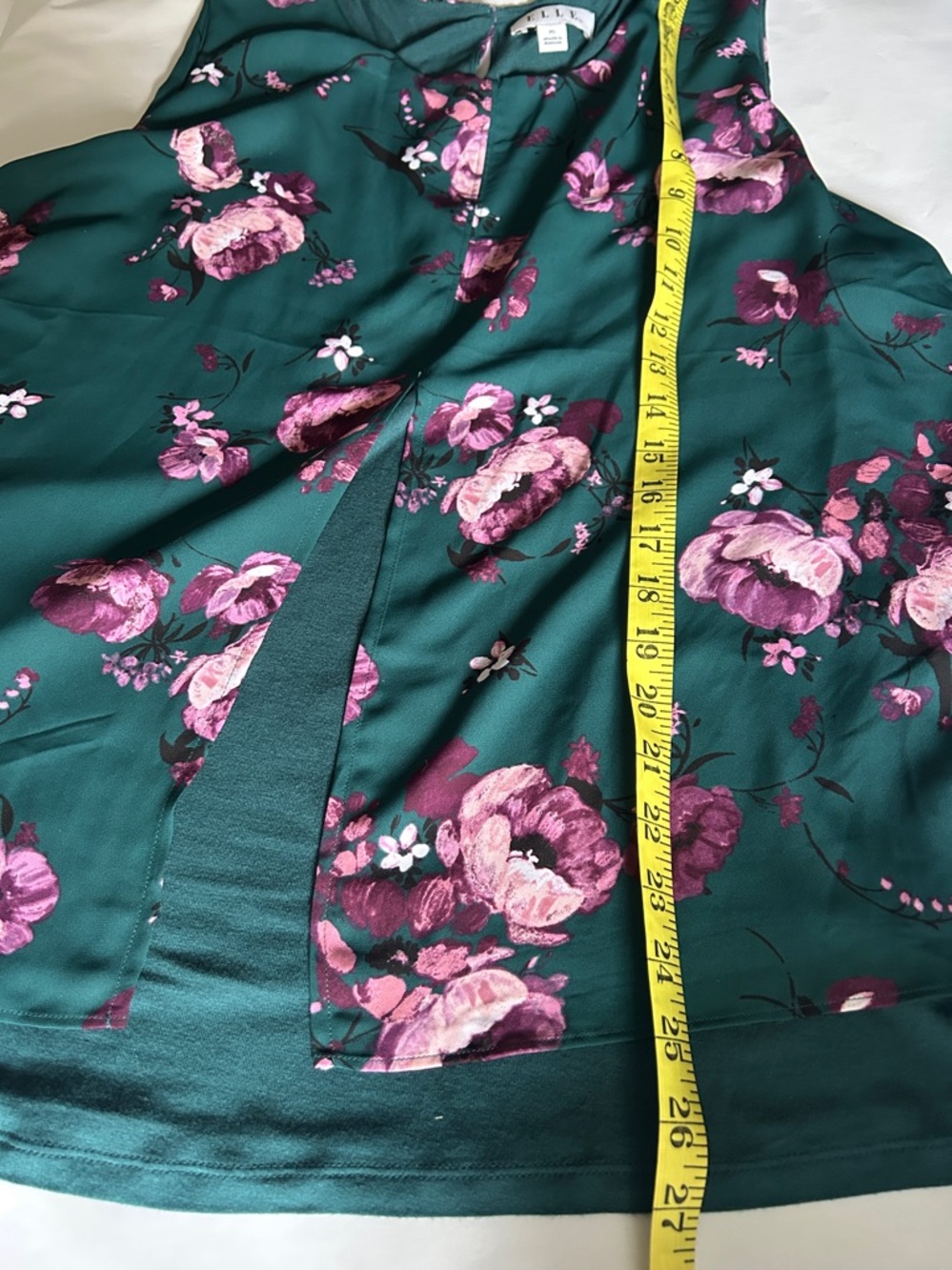 Sz XL Flowy Floral Sleeveless Camisole with floral print. - Picture 9 of 9